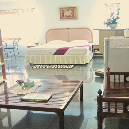 Regent Silom Ξενοδοχείο Μπανγκόκ Εξωτερικό φωτογραφία